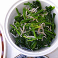 アピナス's cooksnap of when they made 簡単☆ほうれん草とじゃこのおひたし.