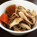 lala1107's cooksnap of when they made 手羽元と大根の甘辛煮.