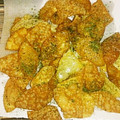 miyutsuki's cooksnap of when they made 余った餃子 の皮でギョウザチップ♡のり塩.