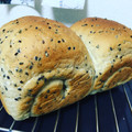 ♡NZ♡'s cooksnap of when they made 全粒粉のごま＆くるみ食パン（トヨ型）.