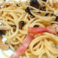 harukanae's cooksnap of when they made 簡単♡ベーコンしめじの和風パスタ.