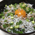 タラ丸's cooksnap of when they made 簡単！絶対旨いしらす丼.