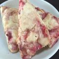ちゃみぷみ's cooksnap of when they made ストロベリークリームチーズスコーン.