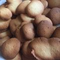 クックRC33P2☆'s cooksnap of when they made 余った卵白でサクッと軽いラングドシャ.