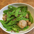 ☆☆☆RIKA☆☆☆'s cooksnap of when they made 塩麹さんde帆立とさやえんどうの大蒜炒め.