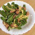 オタンコシェフ's cooksnap of when they made 絹さやとチョリソーのピリ辛炒め.