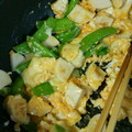 まみこちゃん☆'s cooksnap of when they made かまぼこと絹さやのふわふわ卵とじ風☆.