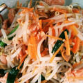 Jyohana's cooksnap of when they made もやしと鮭の辛子バター醤油炒め.
