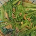 gaia7's cooksnap of when they made かぶの葉とツナのピリ辛炒め.