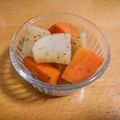 てこてこ☀'s cooksnap of when they made 大根とにんじんの煮物.
