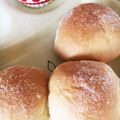Mieまま's cooksnap of when they made キャラメルバナナ入りふわふわちぎりパン.