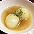 chaipo_'s cooksnap of when they made 丸ごと新たまねぎのコンソメスープ.