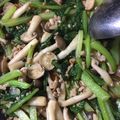 まこまーこっこ's cooksnap of when they made 簡単♪豚バラと小松菜炒め.