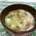 赤い電話's cooksnap of when they made なめことえのき茸とお豆腐のお味噌汁.
