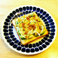 YUZVIO's cooksnap of when they made アボカドと玉ねぎの粉チーズマヨトースト.