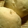 ☆ミチ☆'s cooksnap of when they made 玉ねぎとあら挽きコショウのパン.