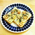 YUZVIO's cooksnap of when they made クリチtoしらすでカルシウムトースト♪.
