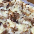 sapipipi74's cooksnap of when they made 照り焼きチキンピザ.