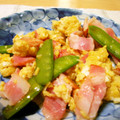 apple蔵's cooksnap of when they made サヤエンドウとベーコンのフワフワ卵とじ.