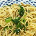 あじぽんぬ☆'s cooksnap of when they made 万能たまねぎだれdeきのこスパゲティ.