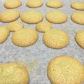 ーかきー's cooksnap of when they made 混ぜるだけ♪乾燥なしの簡単マカロン♪.