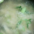 かぴーな's cooksnap of when they made 大根と大根の葉のお味噌汁.