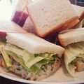 梨にゃんこ's cooksnap of when they made 簡単朝食に‼ツナときゅうりのサンドイッチ.