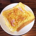 raspberryjam's cooksnap of when they made 朝ごはん＊ハムエッグトースト＊.