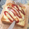 luciapyoko's cooksnap of when they made 目玉焼き✿トースト.