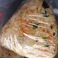 Akane_ママ's cooksnap of when they made ＊天かすとネギのたぬきおにぎり＊.