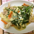 メイジももんじゃ's cooksnap of when they made 鶏肉とほうれん草の卵とじ.