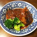 surfinline's cooksnap of when they made レトルトハヤシで本格煮込みハンバーグ♪.
