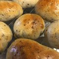 ばむむ's cooksnap of when they made ゴマたっぷり ♡セサミパン.