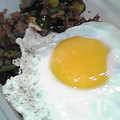 わがまま姫's cooksnap of when they made ひき肉エスニック弁当、目玉焼きのっけ.