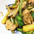７０７'s cooksnap of when they made 胸肉とじゃが芋で＊チンジャオロース.