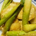 のぞ助's cooksnap of when they made 鶏胸肉とアスパラの簡単マヨポン炒め❁.