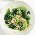 妻はベトナム人's cooksnap of when they made もやし小松菜きのこのおかかチーズ和え♪.