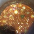 かお1200's cooksnap of when they made 牛スジのトマトソース煮込み☆バケット添え.