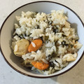 Yooboo's cooksnap of when they made ホタテとワカメスープの炊き込みごはん.