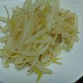 おろくにける's cooksnap of when they made チャチャッと簡単！モヤシナムル.