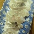 もぐのぐ's cooksnap of when they made 皮付き、スズキの昆布〆刺身.