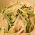 りゅう＆ゆう＆りょう's cooksnap of when they made ピリ辛 胡瓜とモヤシのごま油炒め.