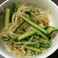 Chika☆クック's cooksnap of when they made 胡瓜ともやしのキムチ風和え物.