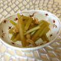 futaba8's cooksnap of when they made めんつゆで、ふきの煮物♪.