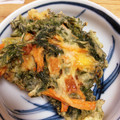 くまちゃんみかん's cooksnap of when they made にんじん葉と桜えびとチーズのかき揚げ.