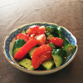 風香♪♪'s cooksnap of when they made 冷たい♡きゅうりとトマトのⓌ胡麻和え♪.