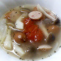 chiyo-co's cooksnap of when they made きのことプチトマトの簡単コンソメスープ.