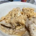 うじもあ's cooksnap of when they made 肉じゃがアレンジ！玉子とじ丼！簡単！.