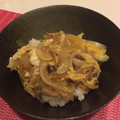 クックHPFZAI☆'s cooksnap of when they made 簡単！節約！めんつゆで！親子丼風玉ねぎ丼.