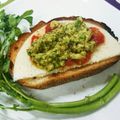 梅乃花おり's cooksnap of when they made ジェノベーゼ・トマト･チーズのサンド.